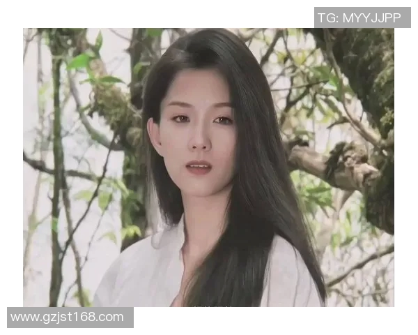 何思雨：在风雨中绽放的坚韧与希望的故事