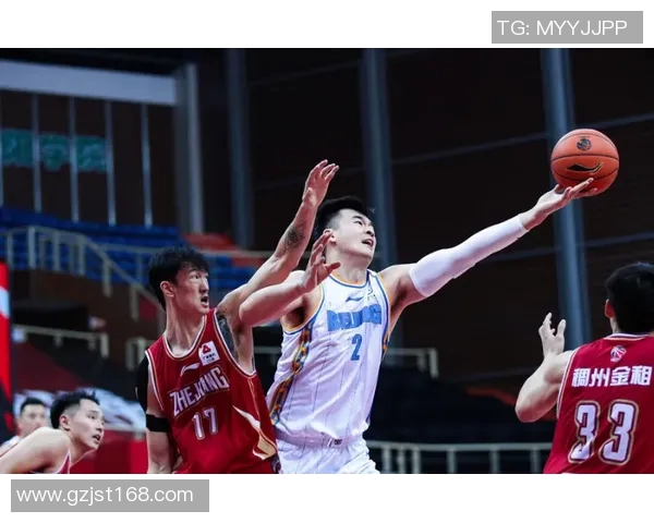 吴前：从青年才俊到篮球明星的成长之路与未来展望